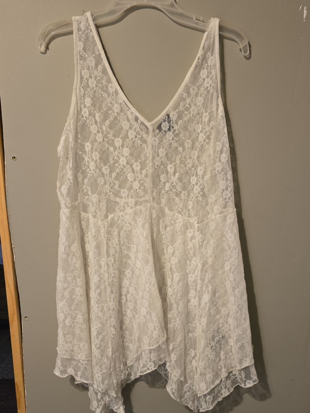 torrid White Lace V-Neck Chemise Slip